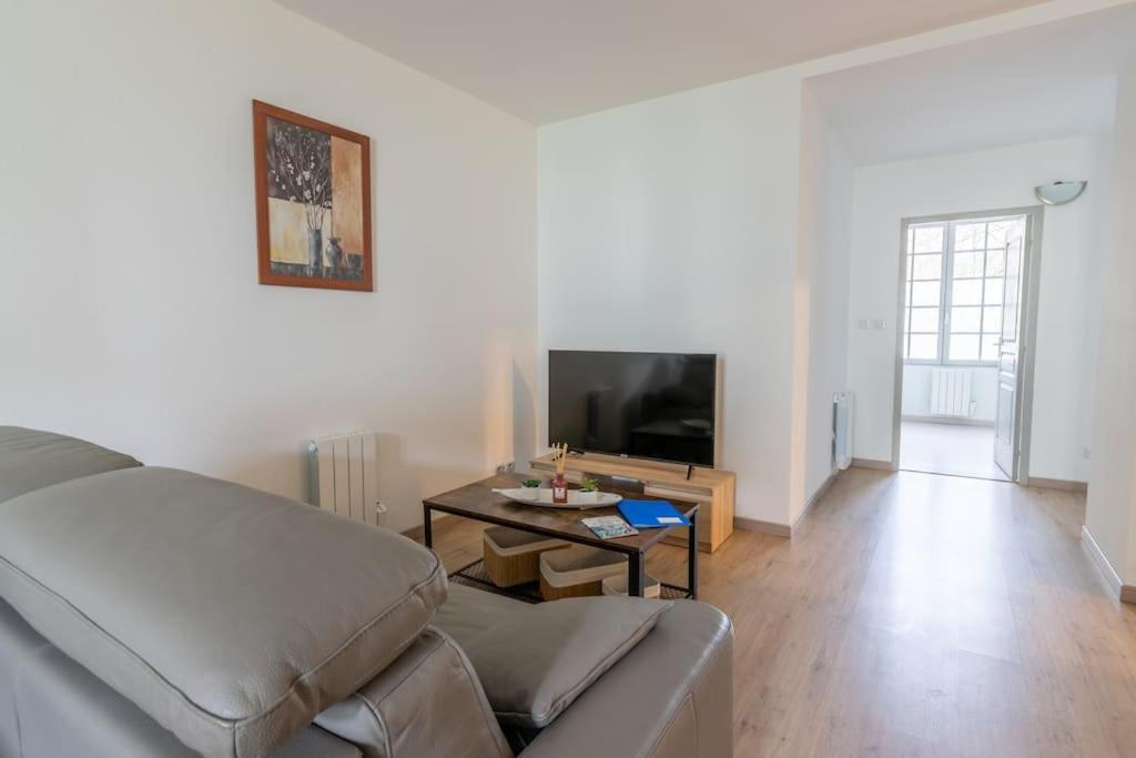 סומור Superbe Appartement מראה חיצוני תמונה